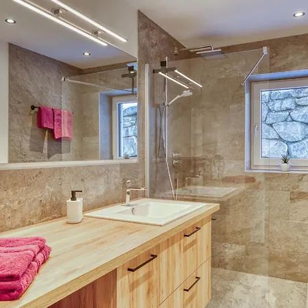 Lakefield Panorama 公寓